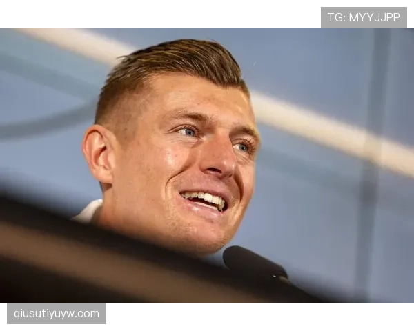 克罗斯本赛季直塞更主动，出球如何撕裂防线？